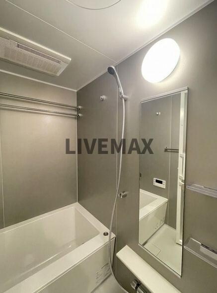 コンフォリア上目黒の物件内観写真