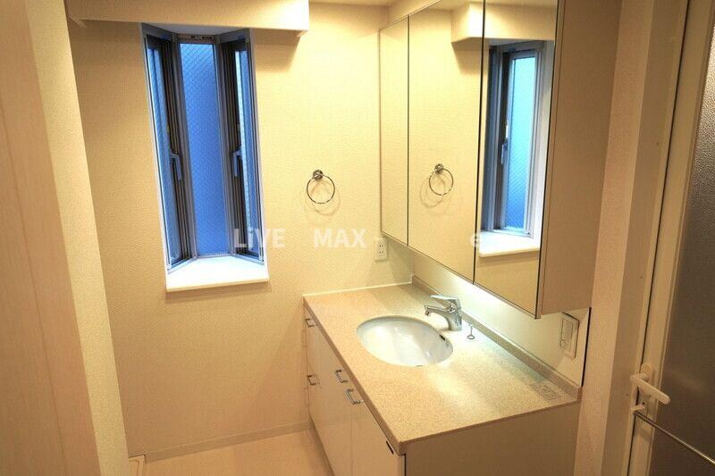 パークアクシス明治神宮前の物件内観写真