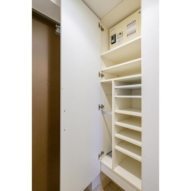 コンフォリア原宿の物件内観写真