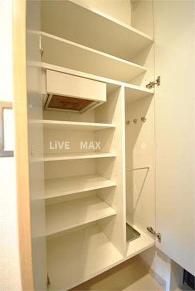 コンフォリア笹塚の物件内観写真