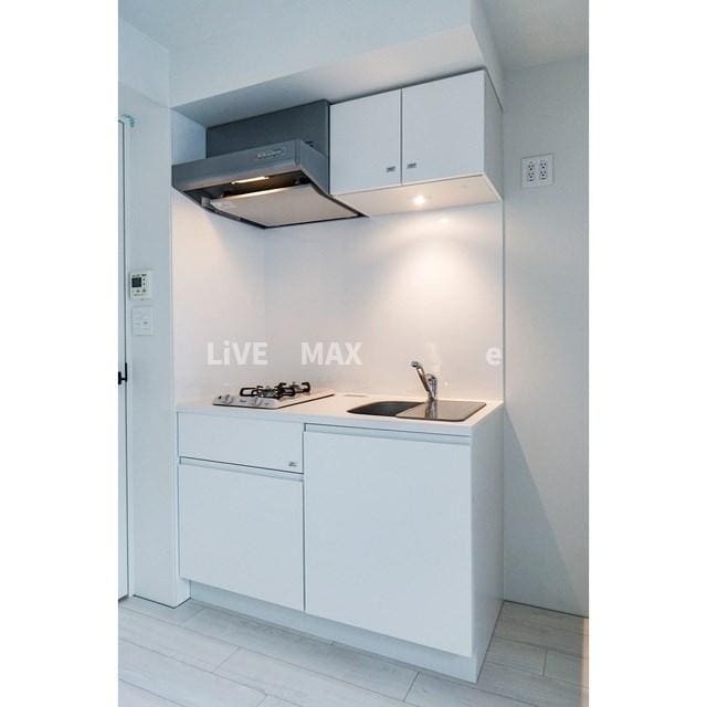 LEGALAND初台の物件内観写真