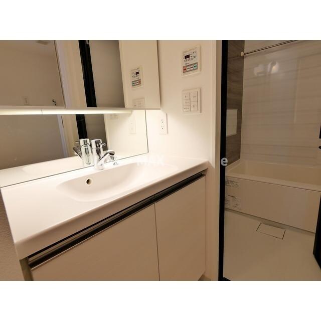 コンフォリア渋谷WESTの物件内観写真