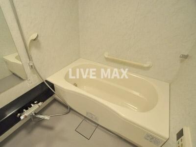 ミリアレジデンス乃木坂の物件内観写真