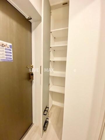 レジディア世田谷若林の物件内観写真