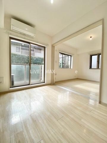 レジディア世田谷若林の物件内観写真