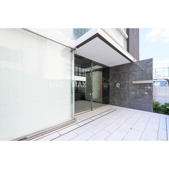 fino　JIYUGAOKAの物件外観写真