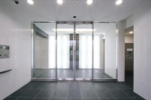 エスティメゾン都立大学の物件外観写真