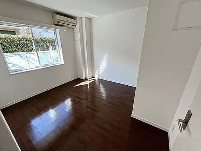 エスティメゾン都立大学の物件内観写真