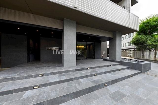 レジディア祐天寺の物件外観写真