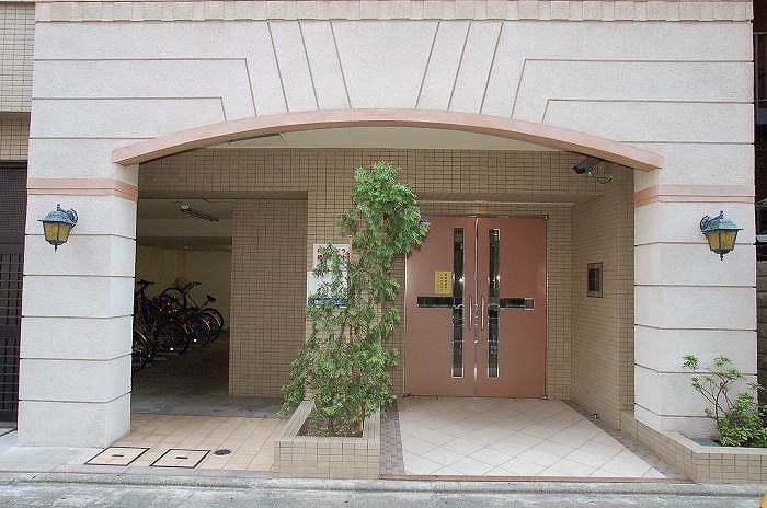 三軒茶屋駅 徒歩9分 8階の物件外観写真