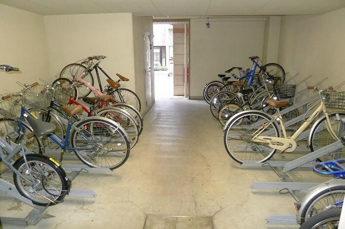 三軒茶屋駅 徒歩9分 8階の物件外観写真