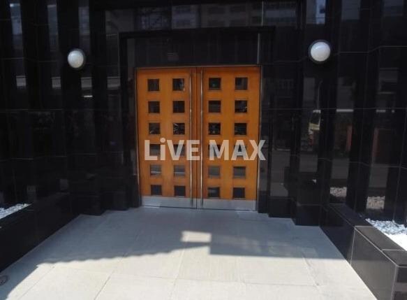 パレステュディオ六本木の物件外観写真