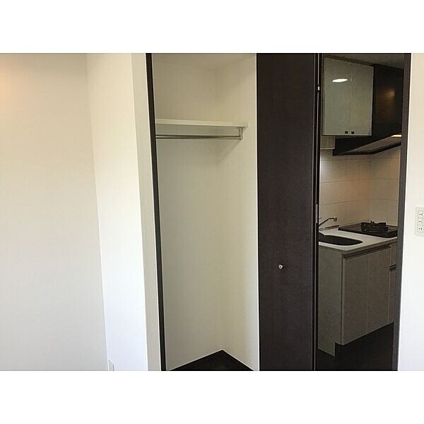 初台駅 徒歩5分 5階の物件内観写真