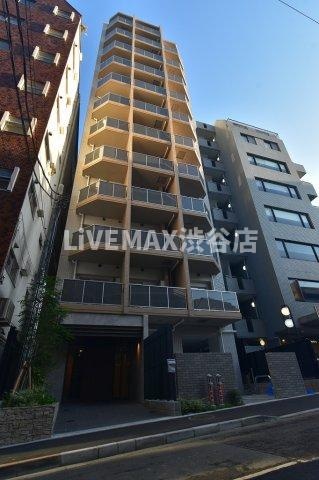 神宮北参道レジデンスの物件外観写真