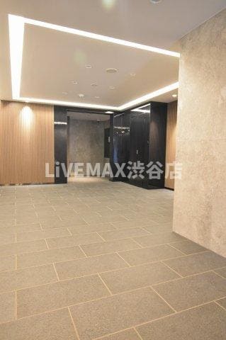 神宮北参道レジデンスの物件外観写真