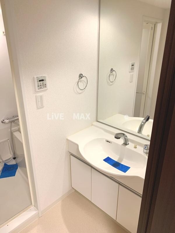 ユニフォート目黒中町の物件内観写真