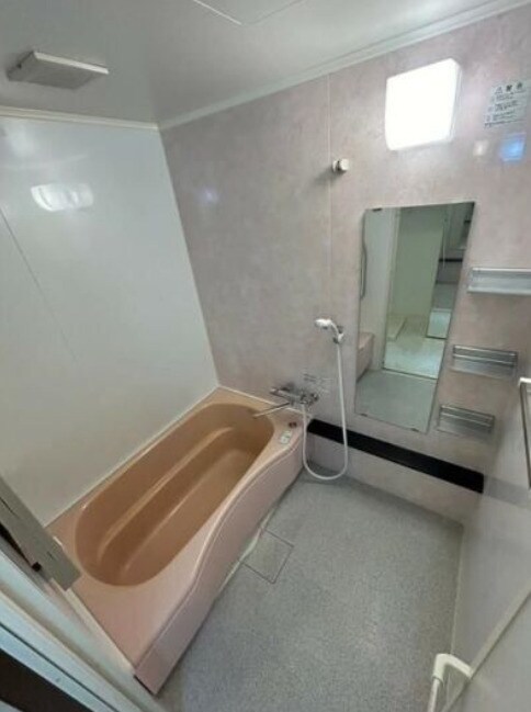 ニュー赤坂コーポラスの物件内観写真