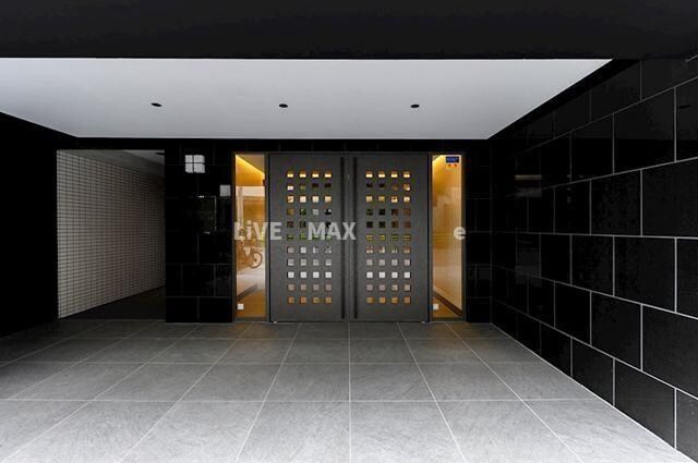 レジディア三軒茶屋Ⅱの物件外観写真