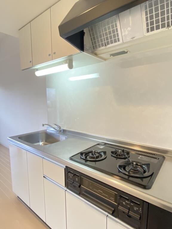 エ リヴィエールの物件内観写真