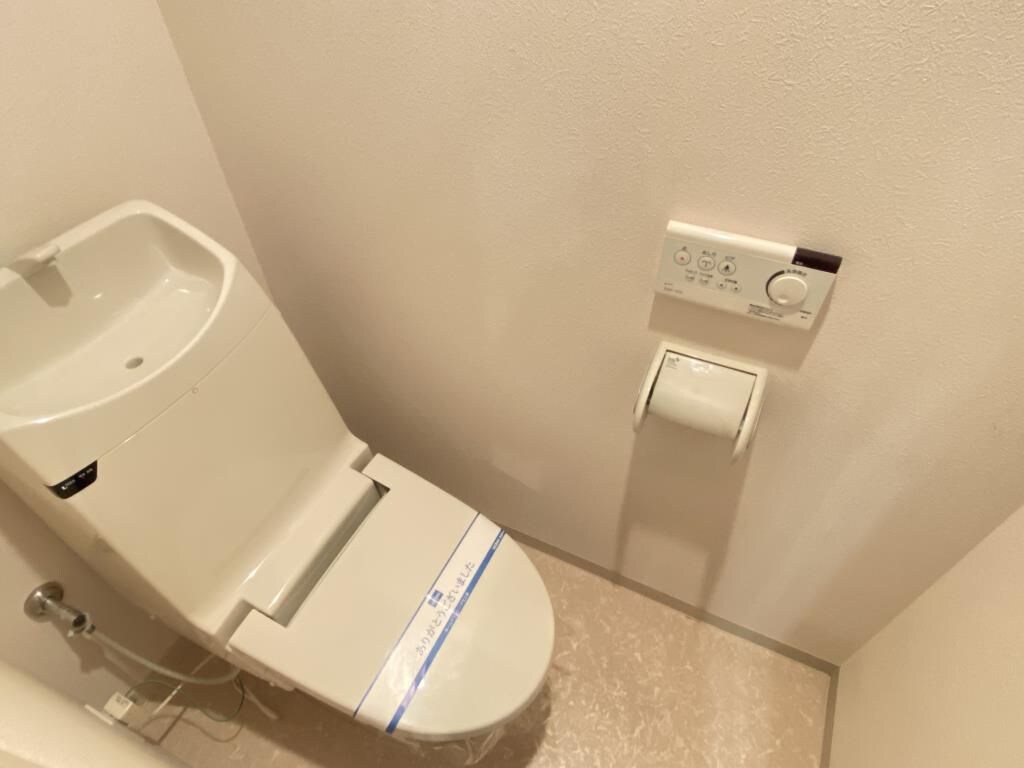 エ リヴィエールの物件内観写真