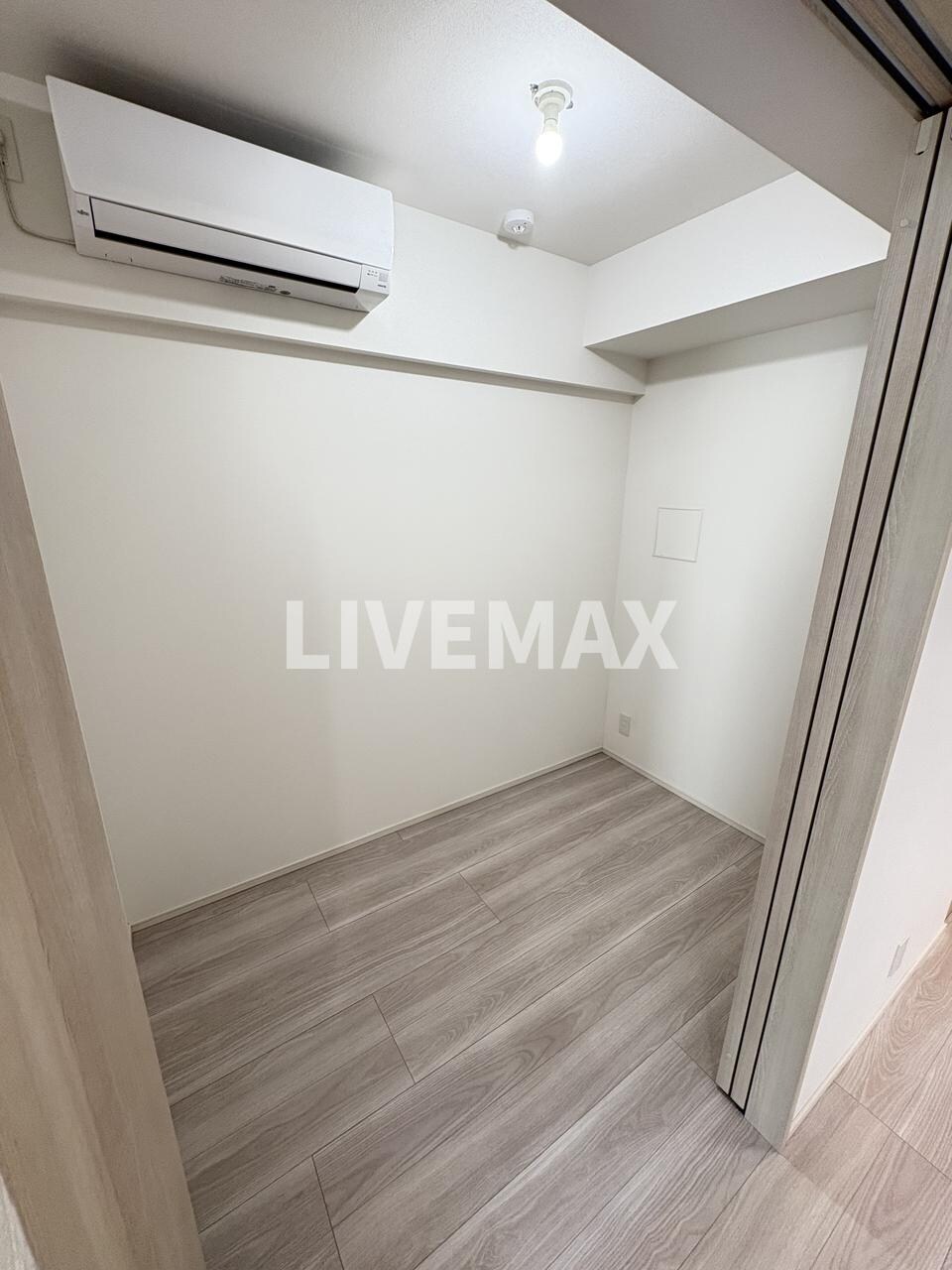 コンフォリア・リヴ南品川の物件内観写真