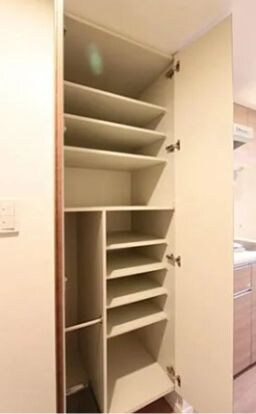 スパシエソリデ世田谷砧の物件内観写真