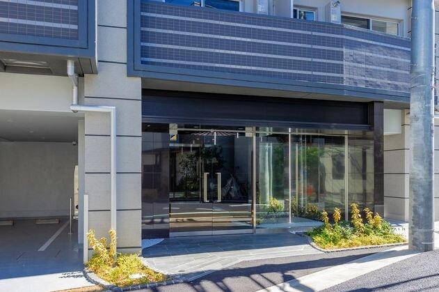 アジールコート三宿テラスの物件外観写真