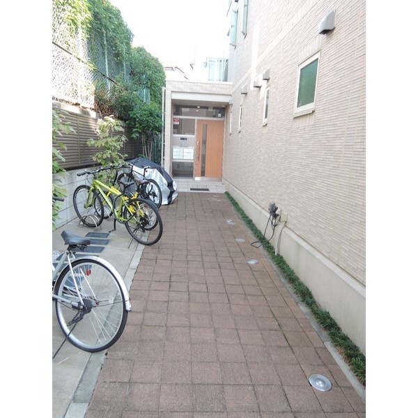 アン・ウィスタリアの物件内観写真