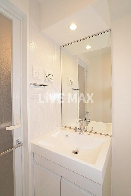 麻布十番駅 徒歩7分 2階の物件内観写真