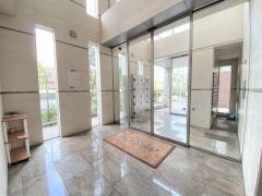 エリヴィエールの物件外観写真