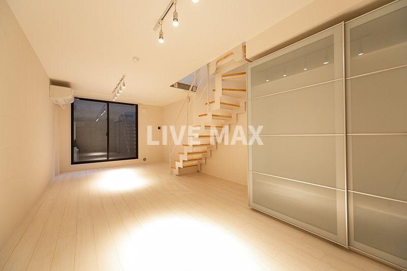 グランドレジデンス目黒の物件内観写真