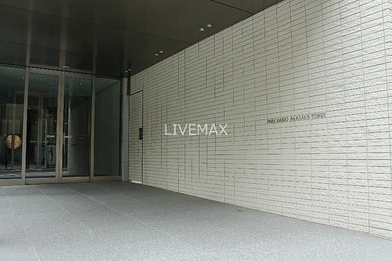 赤坂駅 徒歩3分 19階の物件外観写真