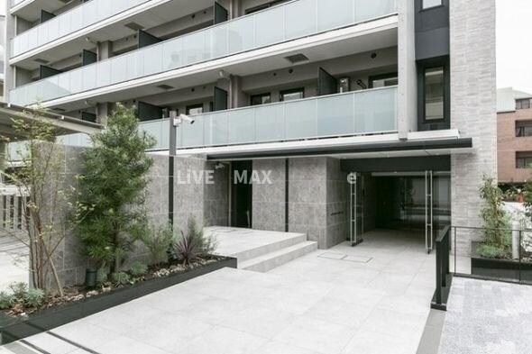 アジュールテラス目黒八雲の物件外観写真