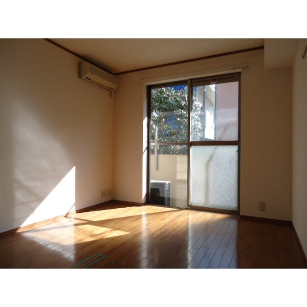 グランパルク駒場野の物件内観写真