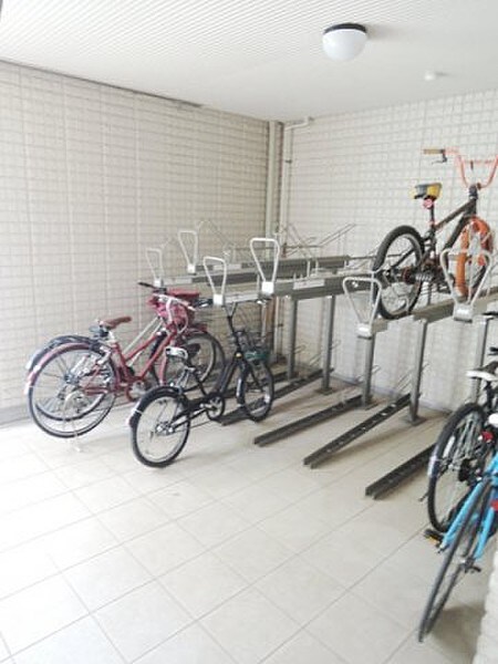 グランパルク駒場野の物件外観写真