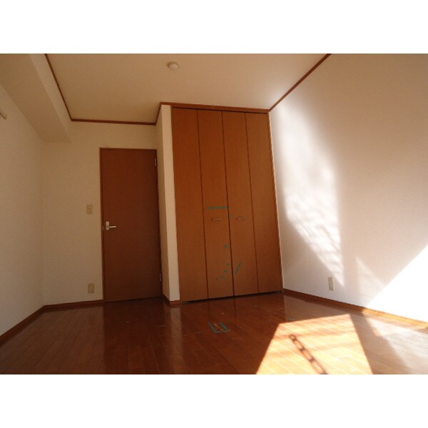 グランパルク駒場野の物件内観写真