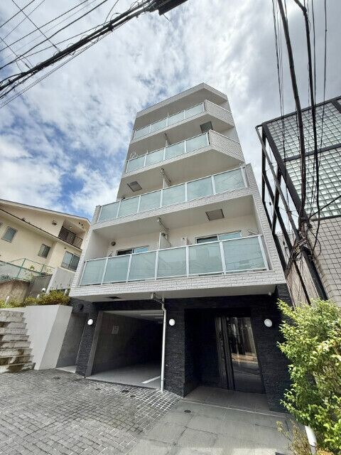 CREALpremier目黒の物件外観写真