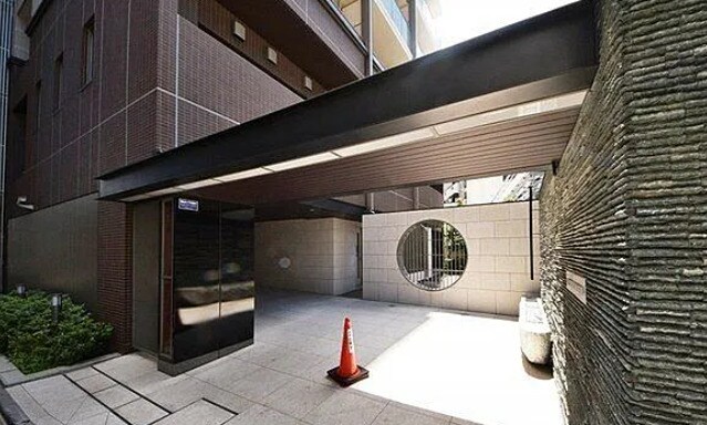 ウェリス六本木の物件外観写真