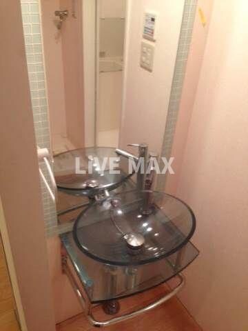 モデュロール赤坂の物件内観写真