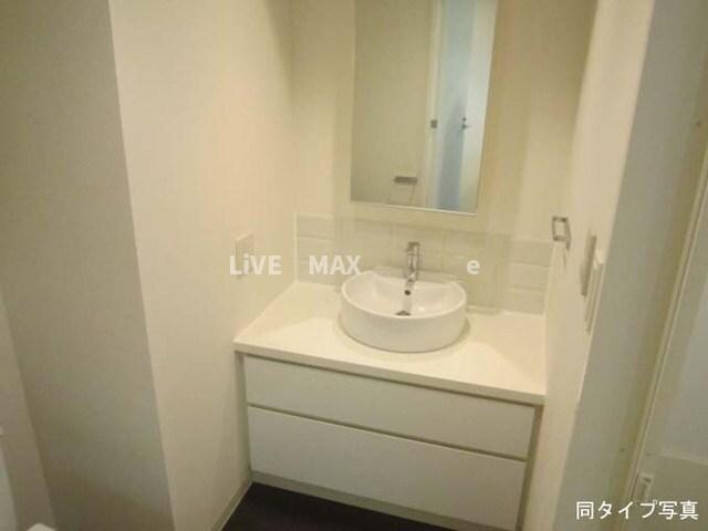 コンフォリア駒澤の物件内観写真