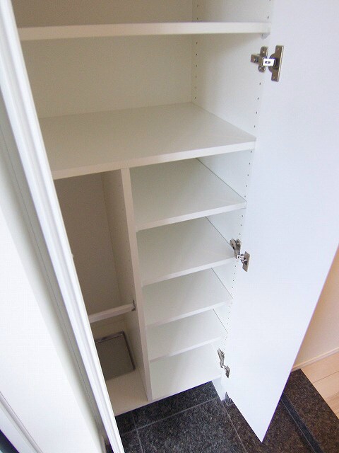 大門駅 徒歩3分 2階の物件内観写真