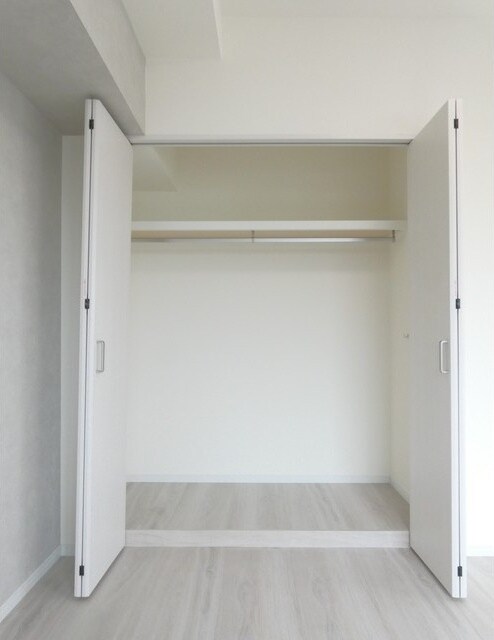 ONE ROOF FLAT TOGOSHIの物件内観写真