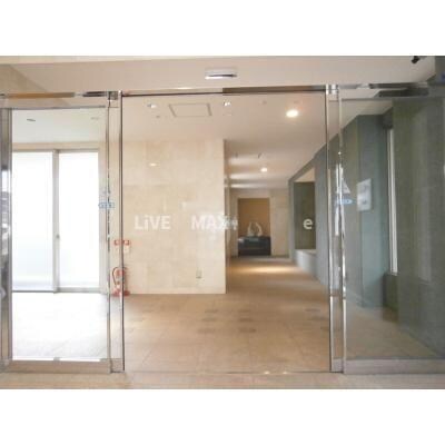 明治神宮前駅 徒歩4分 3階の物件外観写真