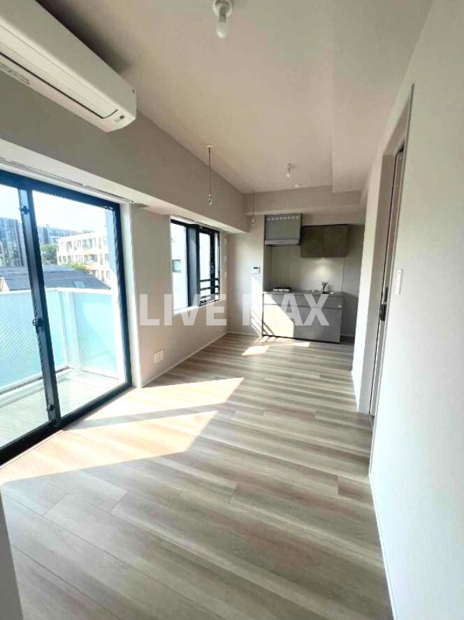 シーズンフラッツ大井町の物件内観写真