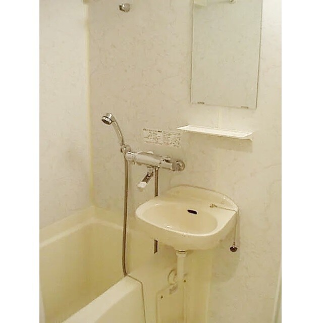 ルーブル豊玉参番館の物件内観写真