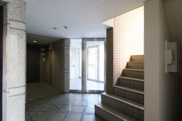 駒場東大前駅 徒歩5分 1階の物件外観写真