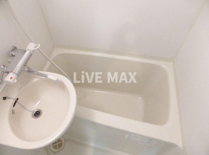 メインステージ南麻布Ⅳの物件内観写真