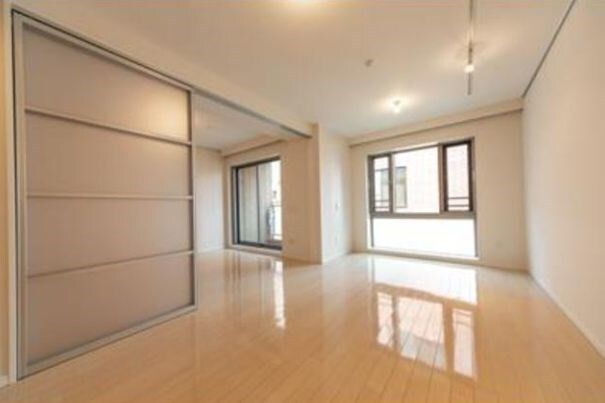 青山一丁目駅 徒歩6分 4階の物件内観写真