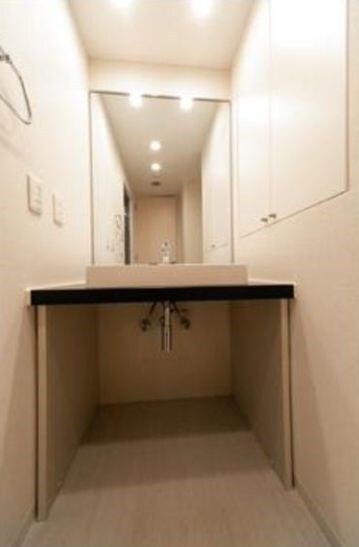 青山一丁目駅 徒歩6分 4階の物件内観写真