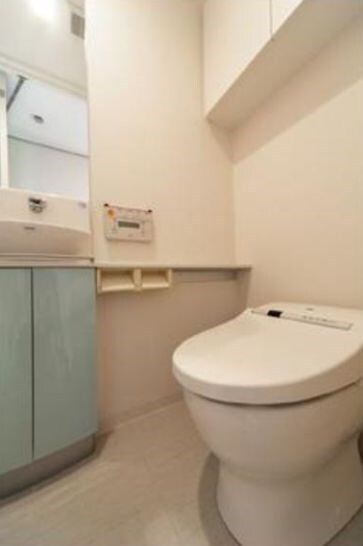 青山一丁目駅 徒歩6分 4階の物件内観写真